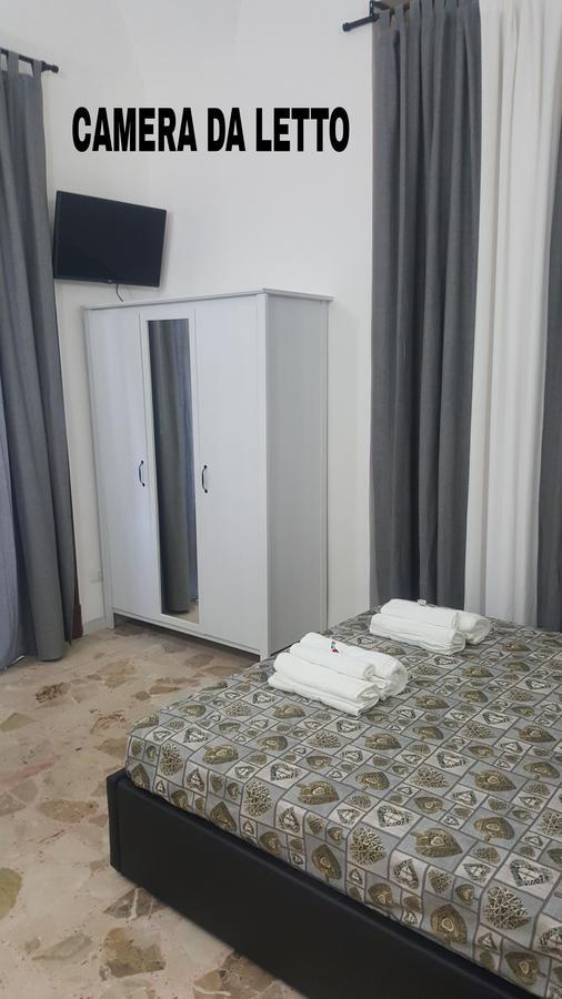Exclusive House Center Apartman Catania-Fontanarossai nemzetközi repülőtér Kültér fotó