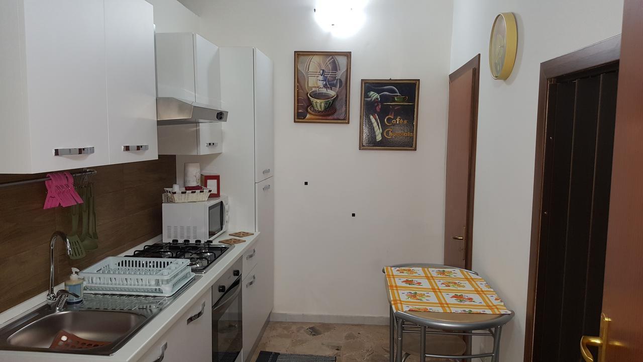 Exclusive House Center Apartman Catania-Fontanarossai nemzetközi repülőtér Kültér fotó