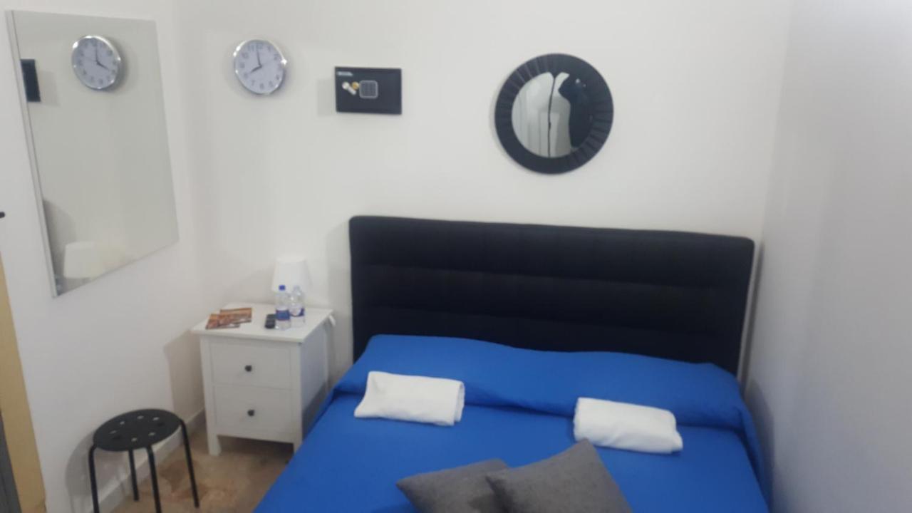 Exclusive House Center Apartman Catania-Fontanarossai nemzetközi repülőtér Kültér fotó